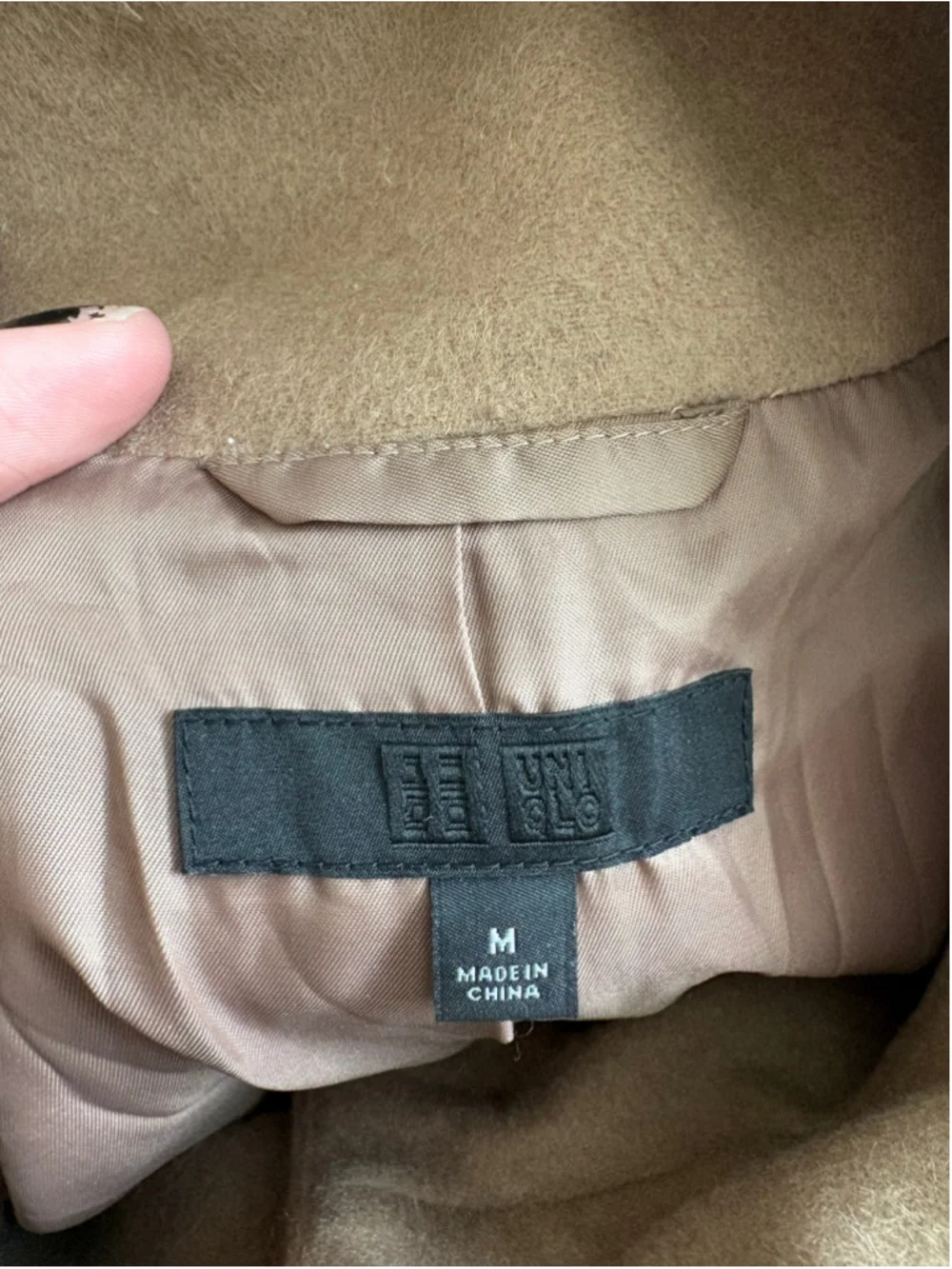 Women's Uniqlo Wool and Cashmere Blend Coat in Brown Size Medium